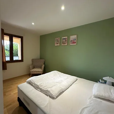 Maison De Chez Clara & Anna